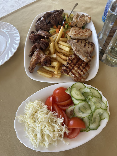 Kapusi - Gastronomie și ospitalitate