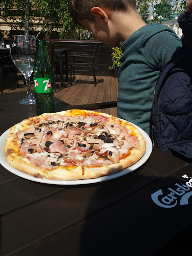 Comentarii opinii despre OK Street Pub