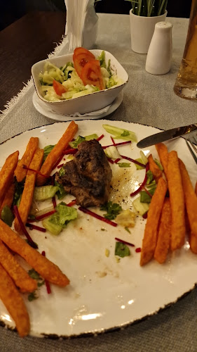 Opinii despre The Library Bar în Piatra Neamț - Gastronomie și ospitalitate