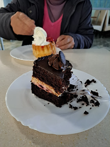 Opinii despre Cofetăria Vîjială în Alexandria - Gastronomie și ospitalitate