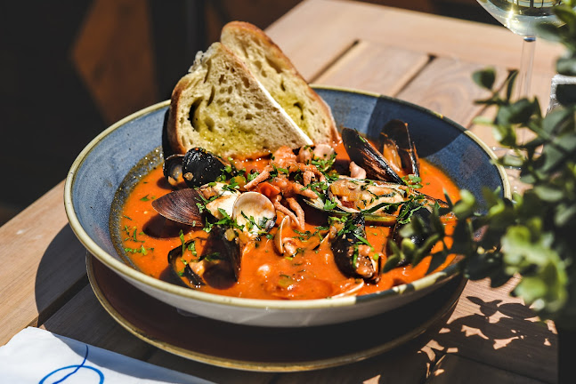 Comentarii opinii despre IpaNera Restaurant, Cocktail bar & Beach