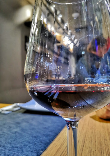 Opinii despre SARA Bistro Popa Petre în București - Gastronomie și ospitalitate