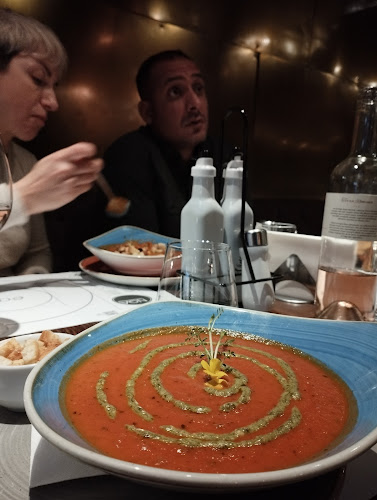 Noa Restoclub - București