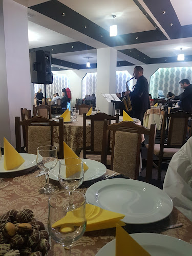 Opinii despre Restaurant Mayor în Vaslui - Gastronomie și ospitalitate