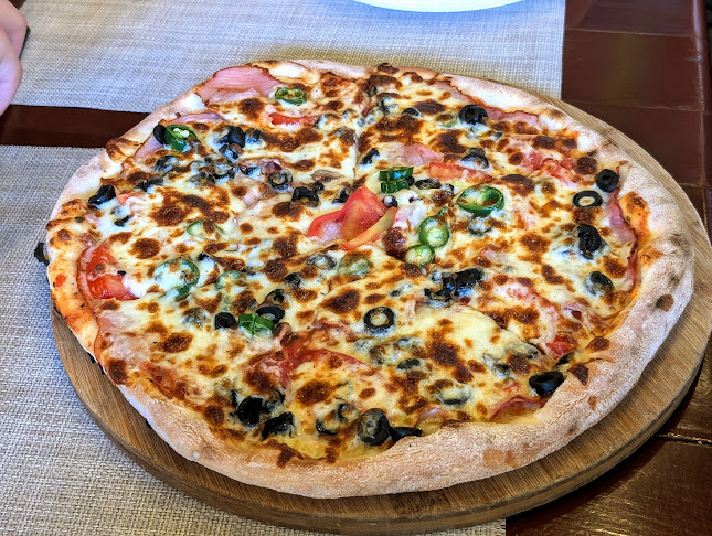 Pizzeria Domnească - Gastronomie și ospitalitate