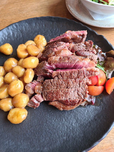 Opinii despre Bujole în Cluj-Napoca - Gastronomie și ospitalitate