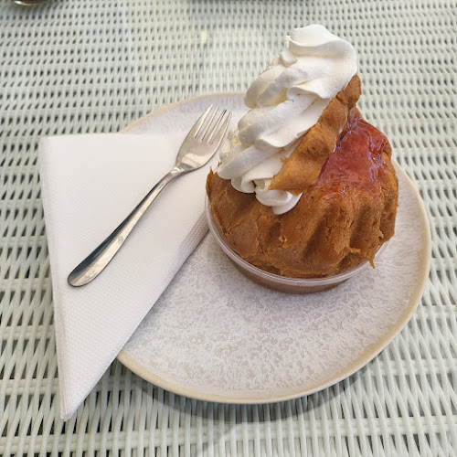 Aurora Sweets - Gastronomie și ospitalitate