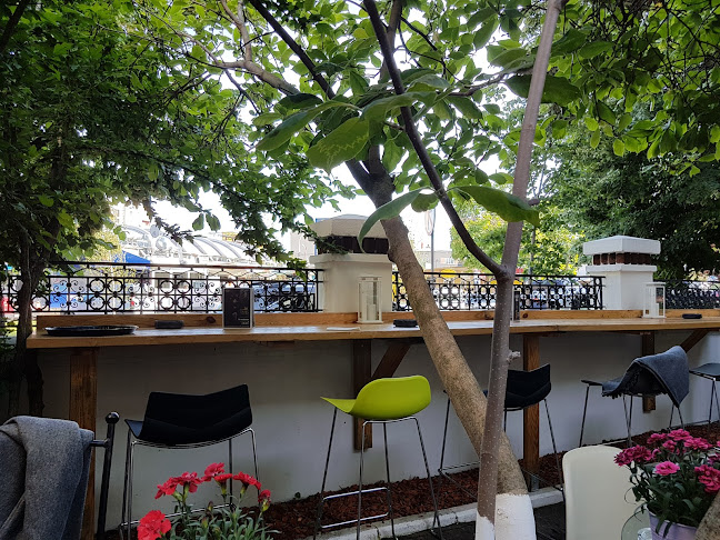 Comentarii opinii despre Roastelier domenii/ Burger show/ French bachery domenii