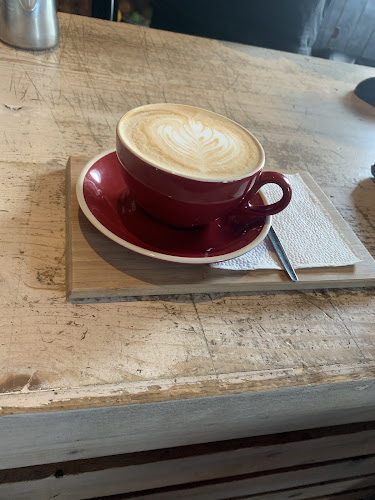 Piața Teatrului 2, Brașov 500007