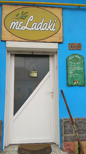 meLadaki, magazin Grecesc, Bacanie