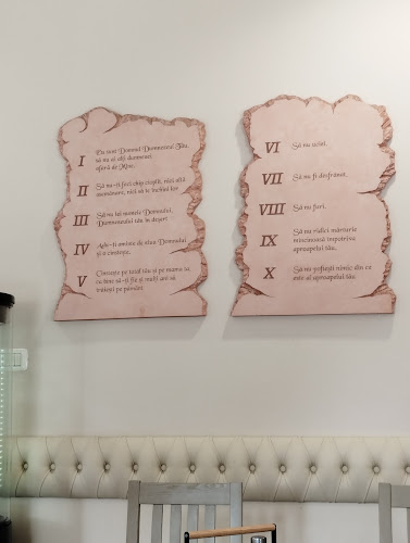 Cuibul Cocorilor - Gastronomie și ospitalitate