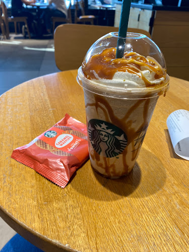 Starbucks - Gastronomie și ospitalitate