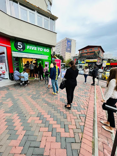 Opinii despre 5 to go în București - Gastronomie și ospitalitate