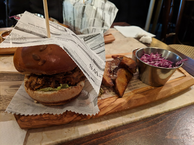 Salon Golescu - București