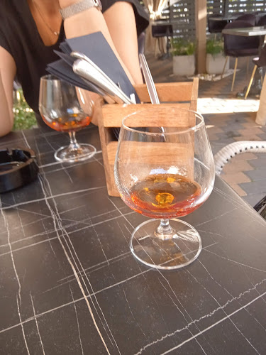 Comentarii opinii despre Toujours