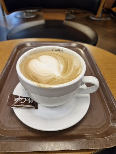 Opinii despre McDonald's Unirea în București - Gastronomie și ospitalitate