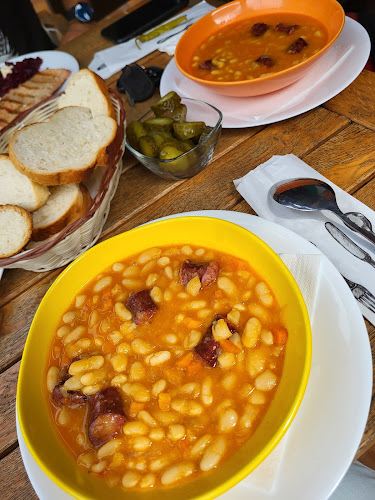 Pub Arena - Gastronomie și ospitalitate