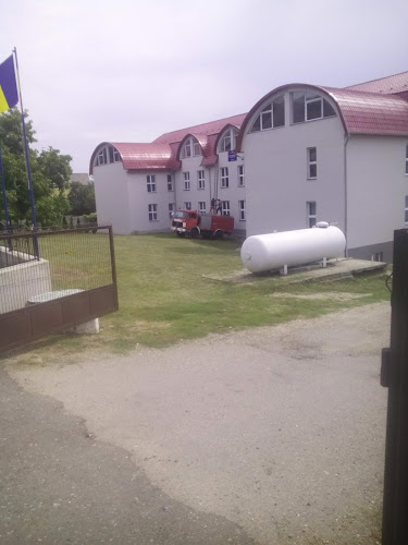 Opinii despre Cionca Cristian SRL în Călinești-Oaș - Gastronomie și ospitalitate