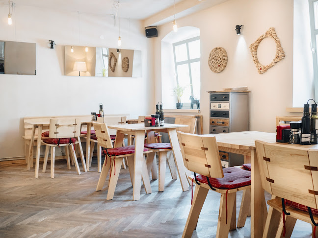 Hochmeister delikat'essen - Gastronomie și ospitalitate