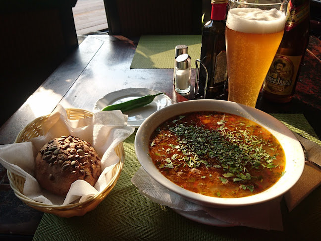 Opinii despre Oscar în Iași - Gastronomie și ospitalitate