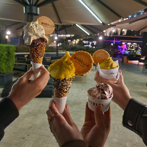 Palas Food Court - Gastronomie și ospitalitate