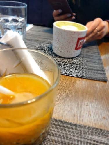 Opinii despre Marty Restaurants (Sigma Shopping Center) în Cluj-Napoca - Gastronomie și ospitalitate