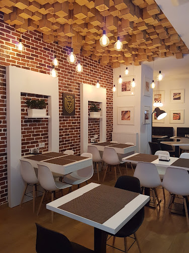 Léon Gourmet Bistro