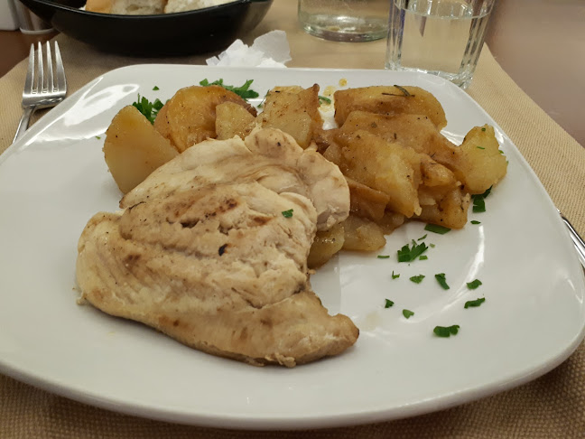 Opinii despre La Bordei în București - Gastronomie și ospitalitate