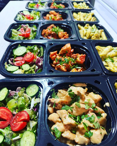 Pizza Royal & TulceaFood - Gastronomie și ospitalitate