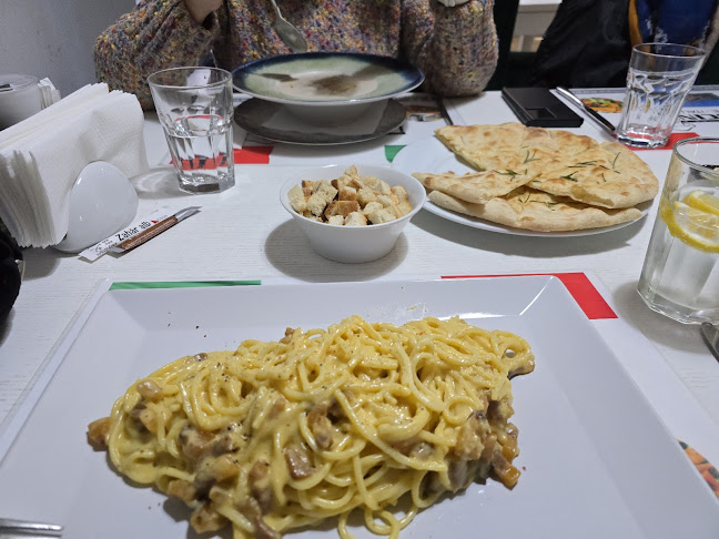 Opinii despre La Cucina în Baia Mare - Gastronomie și ospitalitate