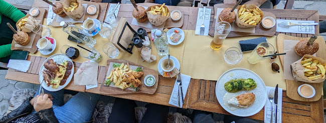 Comentarii opinii despre NEST Hotel & Restaurant