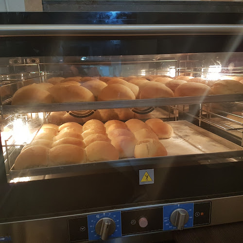 Opinii despre bucatariadinafumati în Afumați - Gastronomie și ospitalitate