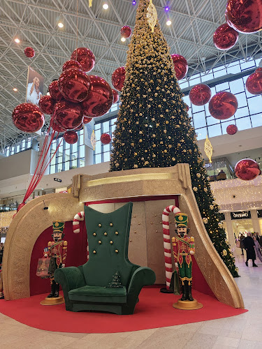 Comentarii opinii despre Palas Food Court