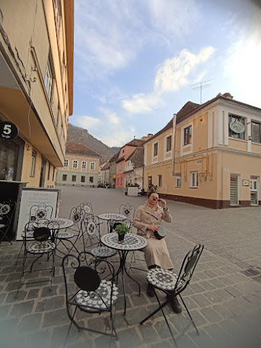 Patiserie Si Covrigi De La Filipici