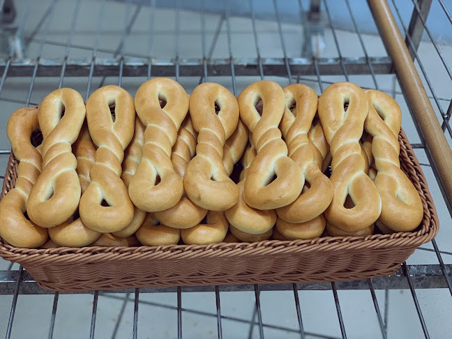 Opinii despre Brutăria "Colț de Pâine" în Craiova - Gastronomie și ospitalitate