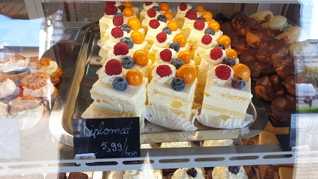 Opinii despre Pusculita cu dulciuri în Bacău - Gastronomie și ospitalitate