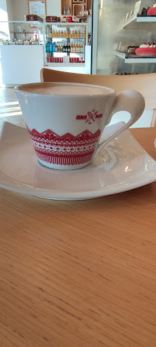 Ana Pan Traian - Gastronomie și ospitalitate