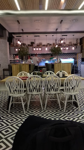 Comentarii opinii despre Dionisos