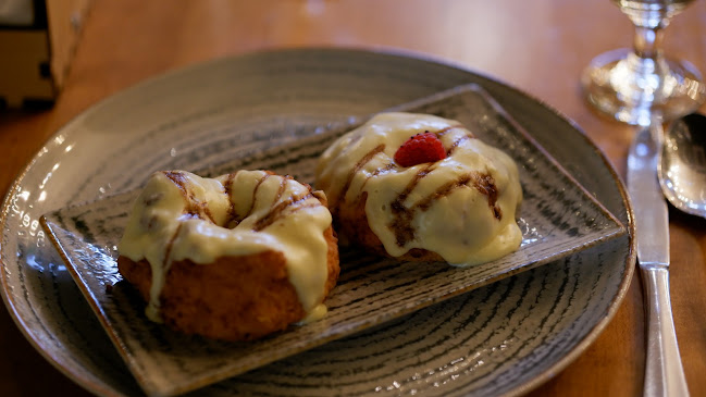 Comentarii opinii despre Jelen Haz