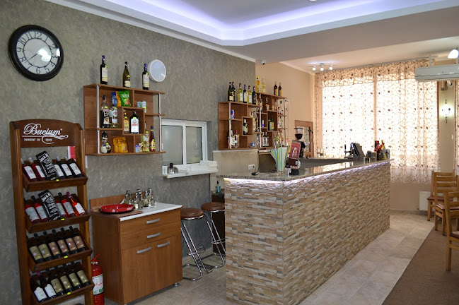 Esmeralda - Gastronomie și ospitalitate