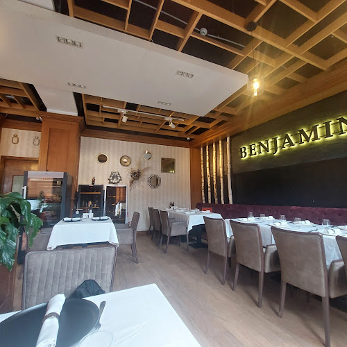 Benjamin Steakhouse & Bar - Gastronomie și ospitalitate