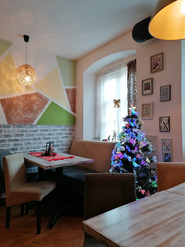 Comentarii opinii despre Stai un pic