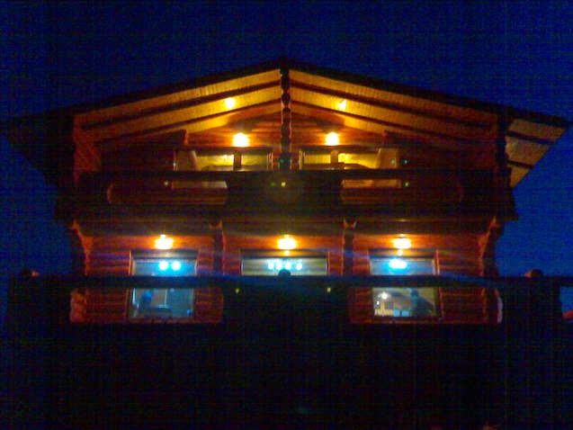 Opinii despre Monolit Log Homes în Pătârlagele - Gastronomie și ospitalitate