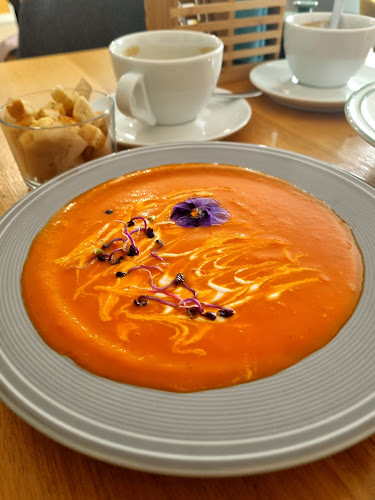 Opinii despre Cămara cu Merinde în Constanța - Gastronomie și ospitalitate