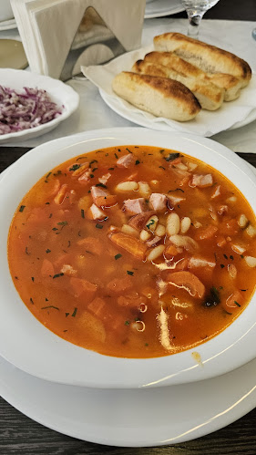 Bachus Restaurant - Beclean