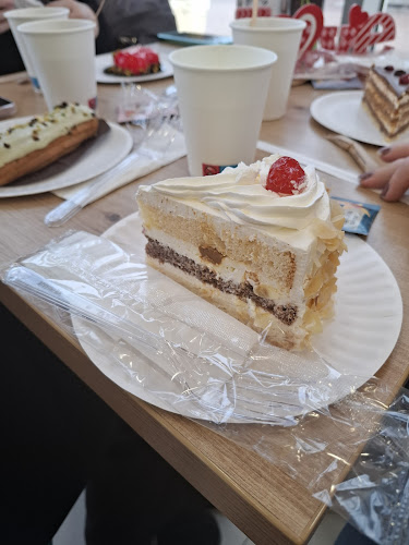 Opinii despre Dulcinella în Suceava - Gastronomie și ospitalitate