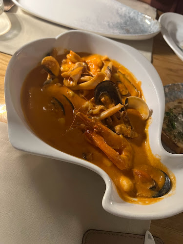 Opinii despre Restaurant Sabres în Timișoara - Gastronomie și ospitalitate