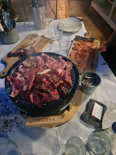 Blue Window - Gastronomie și ospitalitate