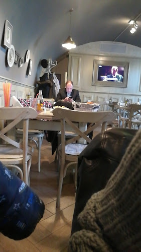 Bulevardul Revoluției 63, Arad 310130