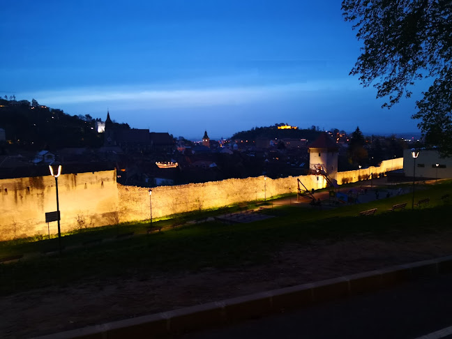 Opinii despre Sub Tâmpa în Brașov - Gastronomie și ospitalitate